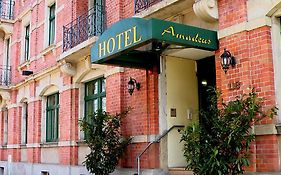 Amadeus Ξενοδοχείο Δρέσδη Exterior photo