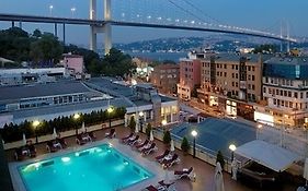 Crowne Plaza Istanbul - Ortakoy Bosphorus, An Ihg Hotel Κωνσταντινούπολη Exterior photo