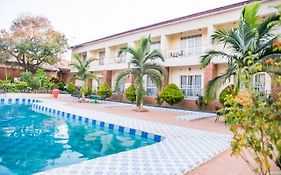 Chamba Valley Exotic Hotel Λουσάκα Exterior photo