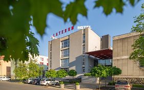 Hotel Laterum Πετς Exterior photo