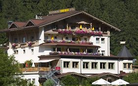 Alpin-Hotel Schrofenblick Mayrhofen Exterior photo