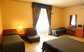 Hotel Orlanda Ρώμη Room photo
