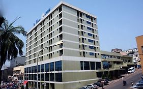 Hotel La Falaise Yaoundé Exterior photo