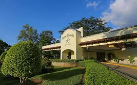 Hotel Estrella Μανάγκουα Exterior photo