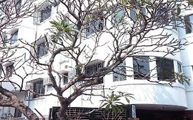 The Kei Inn & Suites Hotel Καλκούτα Exterior photo