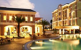 Lk Legend Ξενοδοχείο Pattaya Exterior photo