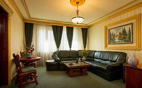 Bucharest Comfort Suites Exterior photo
