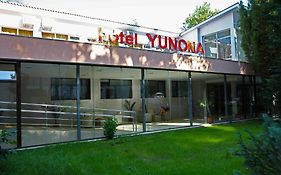 Hotel Yunona Σάνι Μπιτς Exterior photo