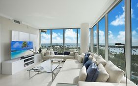 The Ritz-Carlton Coconut Grove, Miami Ξενοδοχείο Exterior photo