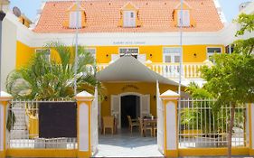 Academy Hotel Curacao Βίλλεμσταντ Exterior photo