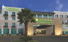 Wyndham Garden Silao Bajio Aeropuerto Ξενοδοχείο Exterior photo
