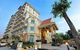 Classy Hotel Μπατταμπάνγκ Exterior photo