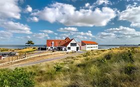 Stayokay Hostel Terschelling West-Terschelling Exterior photo