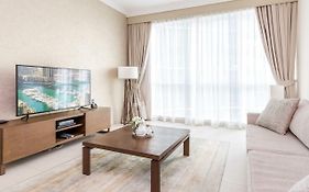 Lovely 2Br With Assistant Room In Al Bateen Residences Jbr Ντουμπάι Exterior photo