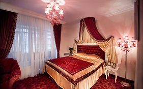 Royal City Hotel Κίεβο Room photo