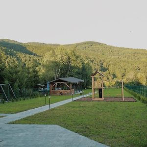 Saliuk Lodge Solochin Exterior photo