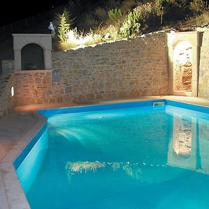 Luxurious Villa In Malades Crete Άγιος Σύλλας Exterior photo