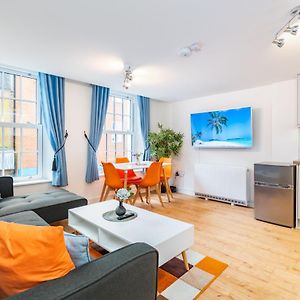 Central Apartment With 55” Smart Tv+Netflix Άντοβερ Exterior photo