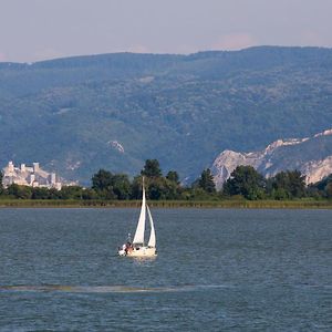 Dunavska Bajka Vinci Exterior photo