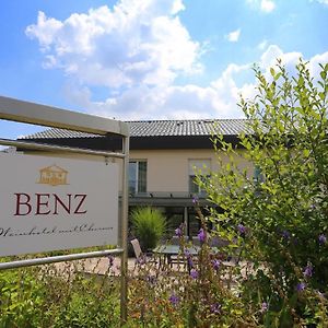 Benz Weingut & Weinhotel Lauda-Königshofen Exterior photo