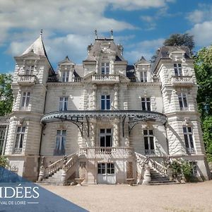 Bed & Breakfast Chateau Les Orchidees Saumur Exterior photo