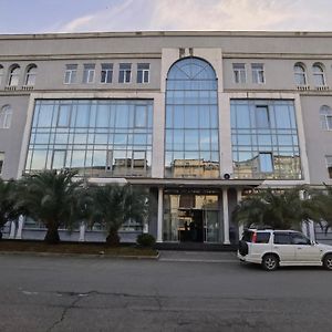 Hotel Aleksandria Σουχούμι Exterior photo