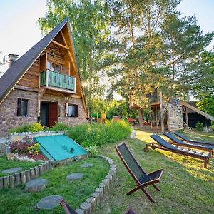 Rustic Cottage Jarilo, An Oasis Of Peace In Nature Ležimir Exterior photo
