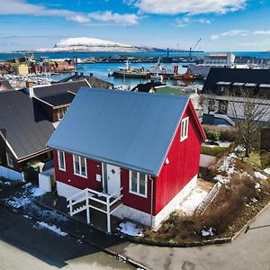 Luxurious House In Downtown Torshavn Βίλα Exterior photo