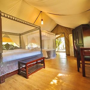 Lorian Safari Camp Limited Ξενοδοχείο Narok Exterior photo