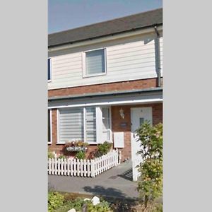 Comfy 2 Bed House Located At Wareham Train Station Βίλα Exterior photo