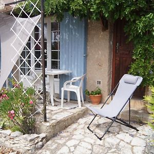 Petit Studio Atypique Et Cosy En Provence Βίλα Saint-Étienne-les-Orgues Exterior photo