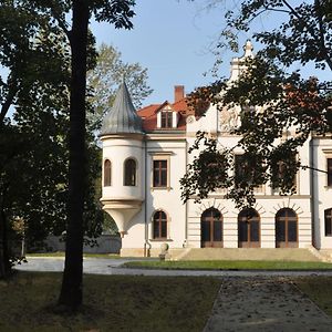 Palac Polanka Κρόσνο Exterior photo