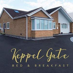 Keppel Gate B&B - Silver Birch Ensuite Room Overseal Exterior photo