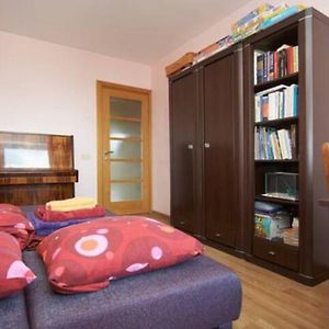 Nice Private Room In A Three Room Apartment Free Parking Feel Like At Home Βίλνιους Exterior photo