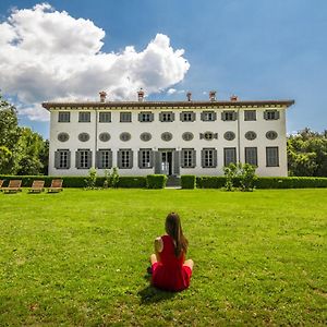 Villa Guinigi Dimora Di Epoca Exclusive Residence & Pool Λούκα Exterior photo