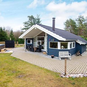 8 Person Holiday Home In Ebeltoft Exterior photo