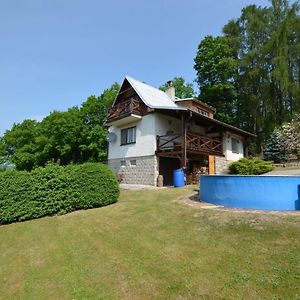 House With The Pool And Fenced Garden Βίλα Hnanice  Exterior photo