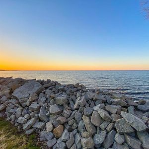 Peace And Premier Fishing On Bay Of Green Bay! Oconto Exterior photo