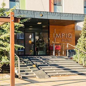 Impiq Hotel Τρνάβα Exterior photo