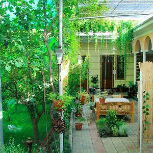 Guest House Evergreen Marghilon Exterior photo