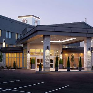 Doubletree By Hilton Montreal Airport Ξενοδοχείο Dorval Exterior photo
