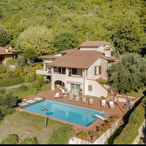 Villa Con Piscina Privata - Vista Panoramica - 7 Rooms - 20 Guest Vaiano  Exterior photo
