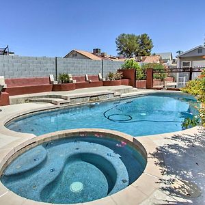 Glendale Oasis With Saltwater Pool And Hot Tub! Βίλα Φοίνιξ Exterior photo