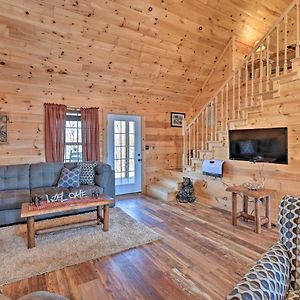 Quiet And Secluded Berea Cabin On 70-Acre Farm! Βίλα Exterior photo