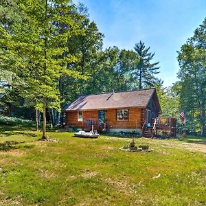 Cozy Manistique Cabin With Deck, Grill And Fire Pit! Βίλα Exterior photo
