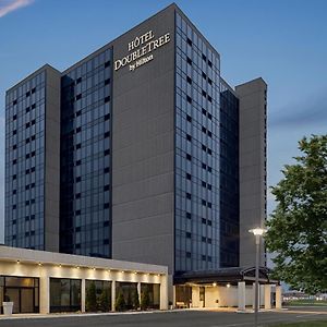 Doubletree By Hilton Pointe Claire Montreal Airport West Ξενοδοχείο Exterior photo