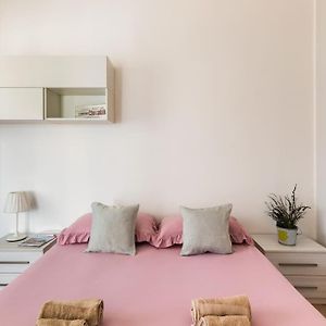 “Casa Moderna Con Parcheggio Privato” Διαμέρισμα Ίμολα Exterior photo