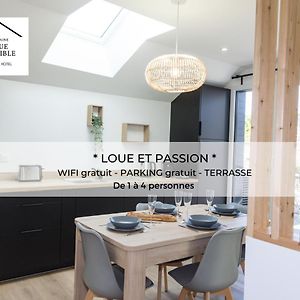 Loue Et Passion - Domaine Loue Paisible - Calme - Terrasse - Parking Διαμέρισμα Chouzelot Exterior photo