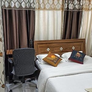 Private Fully Furnished Room In Kalyani Nagar Πούνε Exterior photo