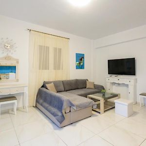 Filocsenia Luxury Apartment At Tsoutsouras Τσούτσουρος Exterior photo